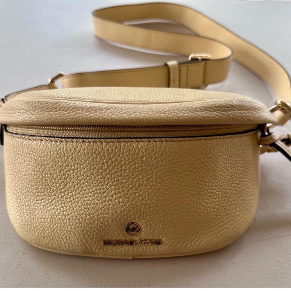 Michael Kors Cream Crossbody Belt Bag - Picture 10 of 14